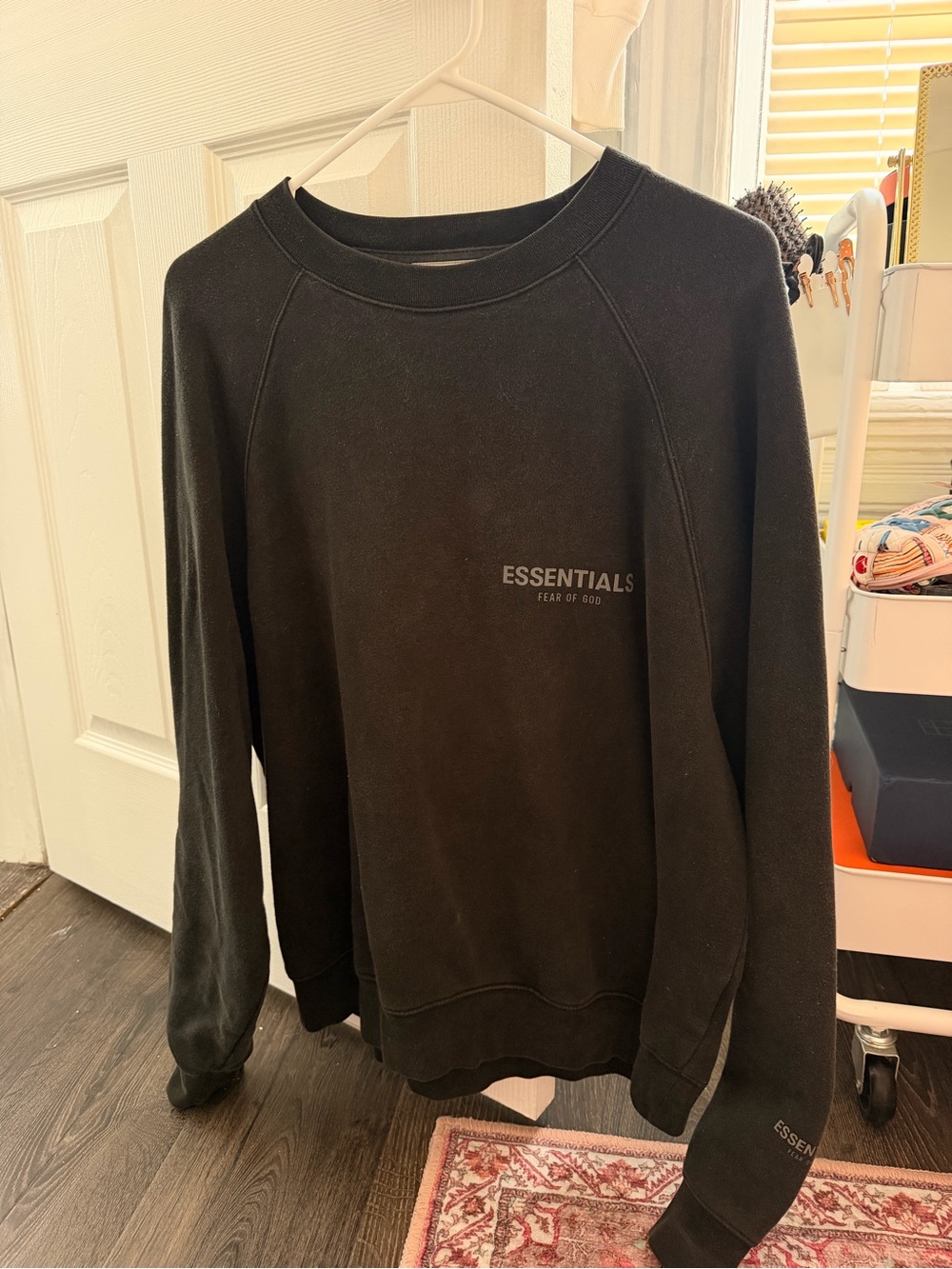 Fear of God Essentials Black Crewneck Sweatshirt Oversized Small